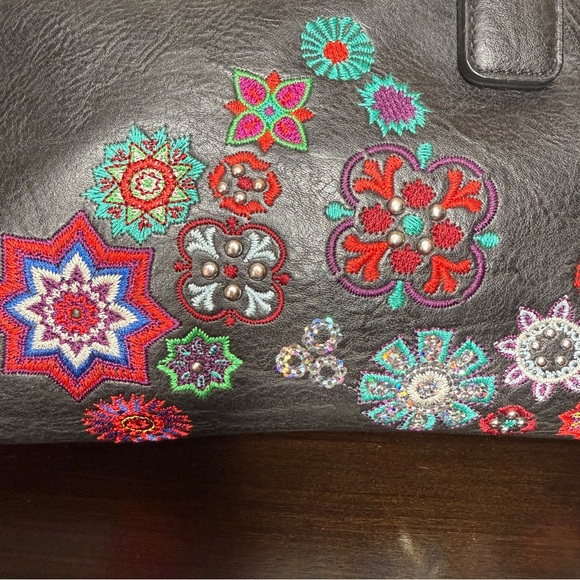 Desigual Black Bols Nanit Loverty Floral Embroidered Bag – Pre-Owned - Picture 6 of 16